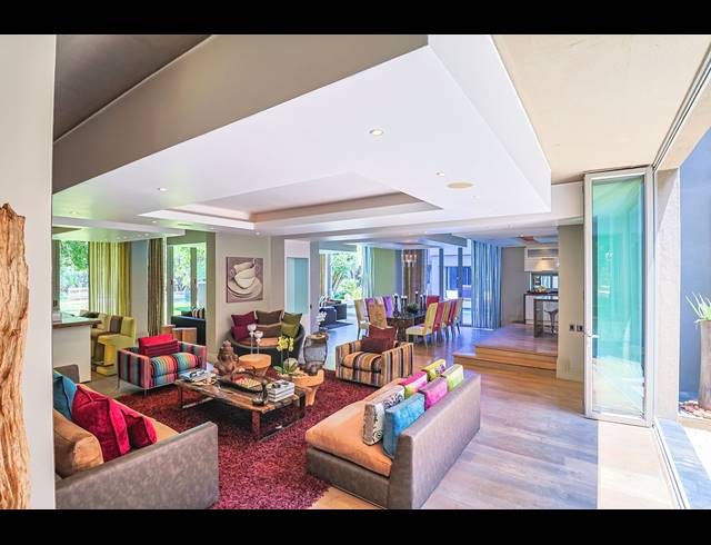 7 BEDROOM HOUSE FOR SALE IN K'SHANE